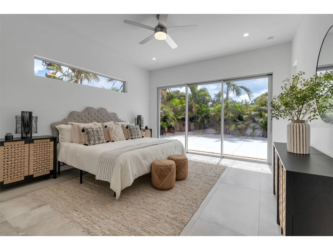 2124 Clematis Place Sarasota FL 34239 A4656371 image14