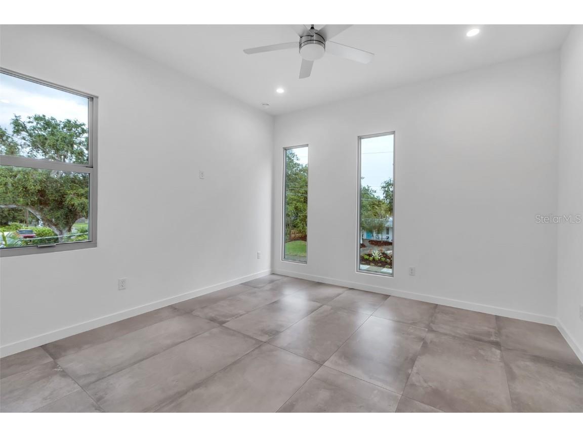 2124 Clematis Place Sarasota FL 34239 A4656371 image31