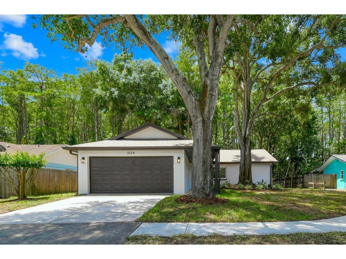 2124 Colonial Boulevard W Palm Harbor FL 34683 W7864737 image1