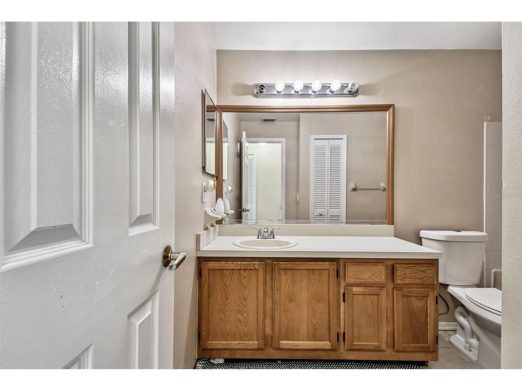 2124 Fletchers Point Circle Tampa FL 33613 TB8426882 image36