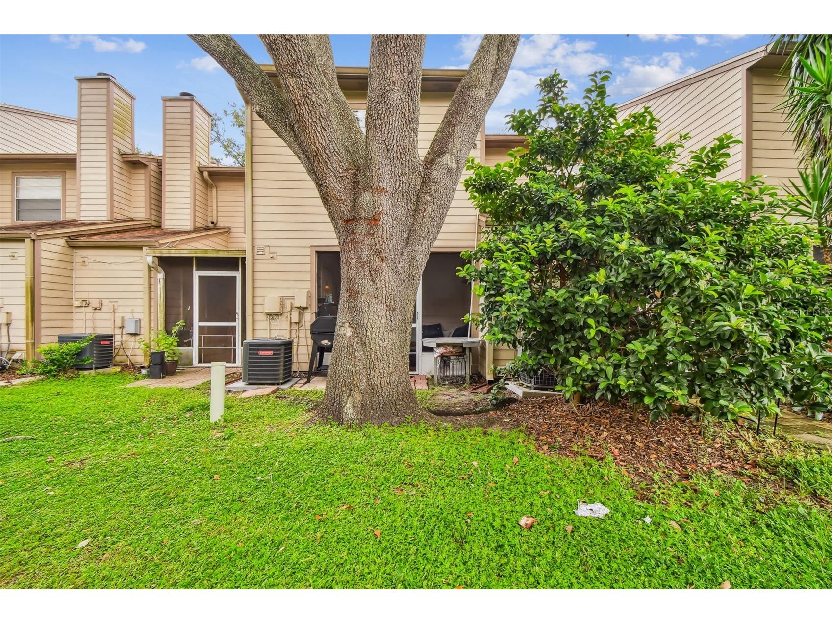 2124 Fletchers Point Circle Tampa FL 33613 TB8426882 image46