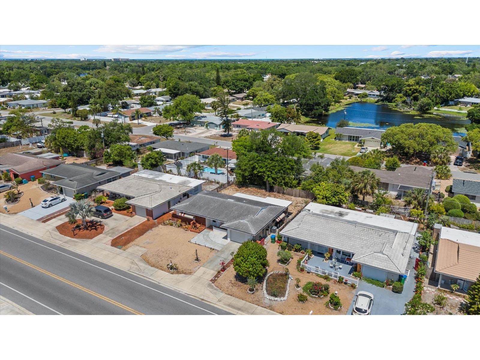 2124 Greenbriar Boulevard Clearwater FL 33763 TB8502677 image20