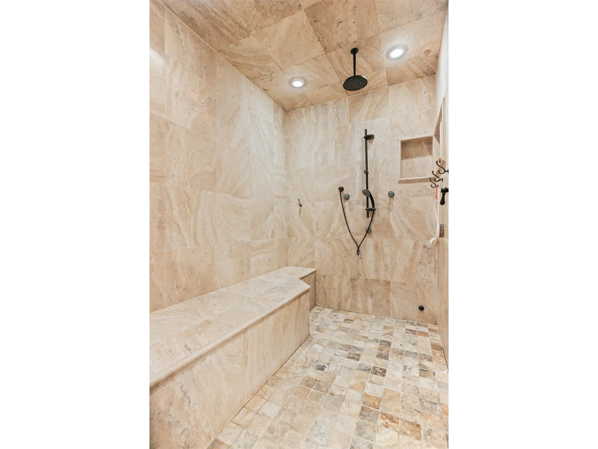 2124 Laurence Drive Clearwater FL 33764 TB8503691 image43