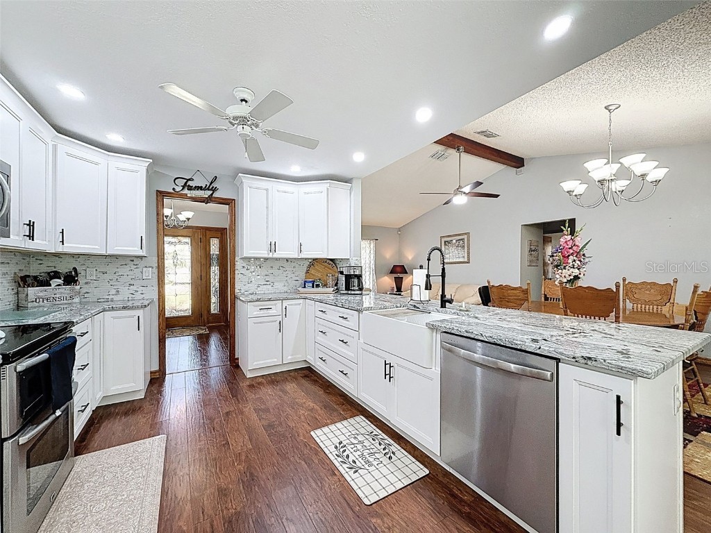 2124 Little Peach Court Spring Hill FL 34608 W7877294 image15