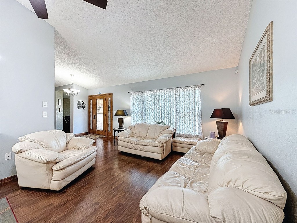 2124 Little Peach Court Spring Hill FL 34608 W7877294 image9