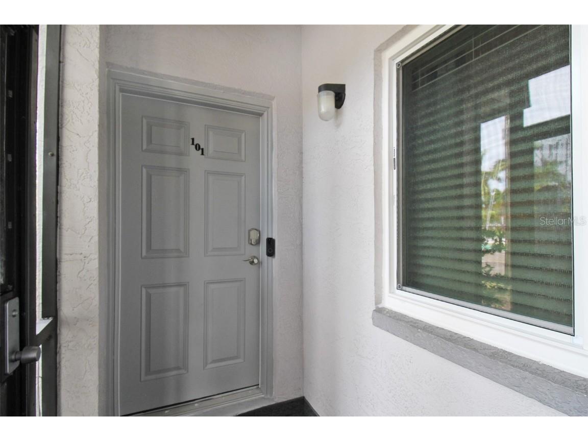 2124 N Tamiami Trail #101 Sarasota FL 34234 A4600577 image2