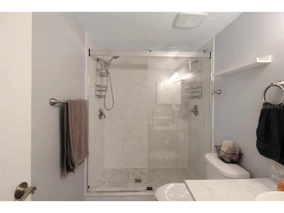 2124 N Tamiami Trail #101 Sarasota FL 34234 A4600577 image36