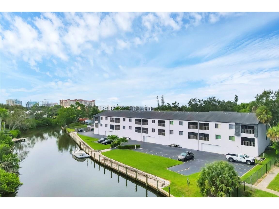 2124 N Tamiami Trail #109 Sarasota FL 34234 A4672257 image8