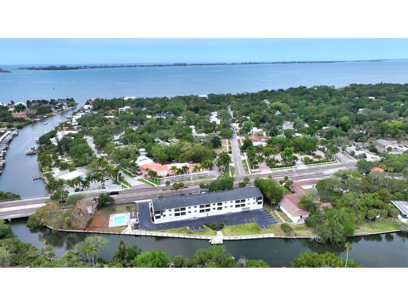 2124 N Tamiami Trail #206 Sarasota FL 34234 A4609411 image1