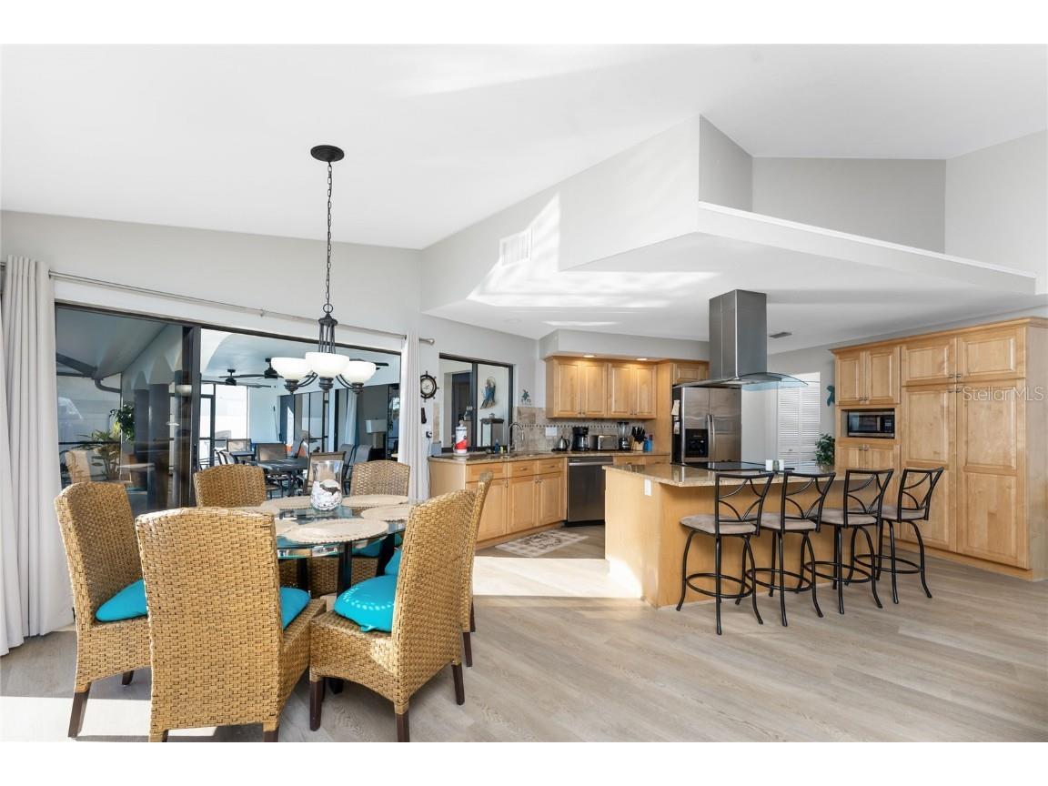 2124 Sw 49th Ter Cape Coral FL 33914 C7517778 image15