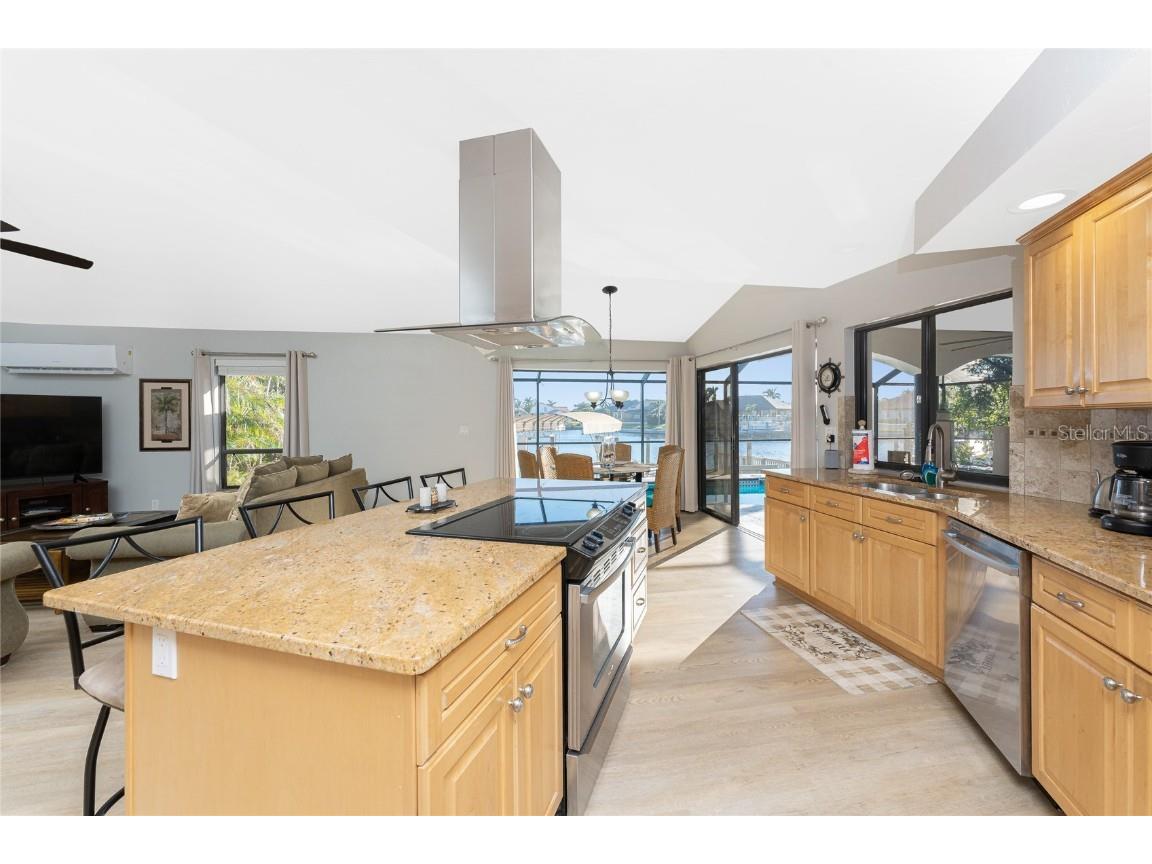 2124 Sw 49th Ter Cape Coral FL 33914 C7517778 image19