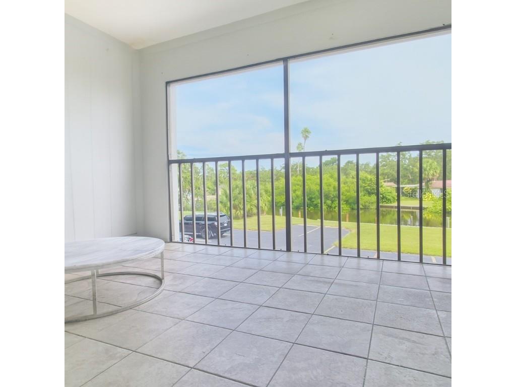 2124 Tamiami Trail #102 Sarasota FL 34234 A4667500 image3