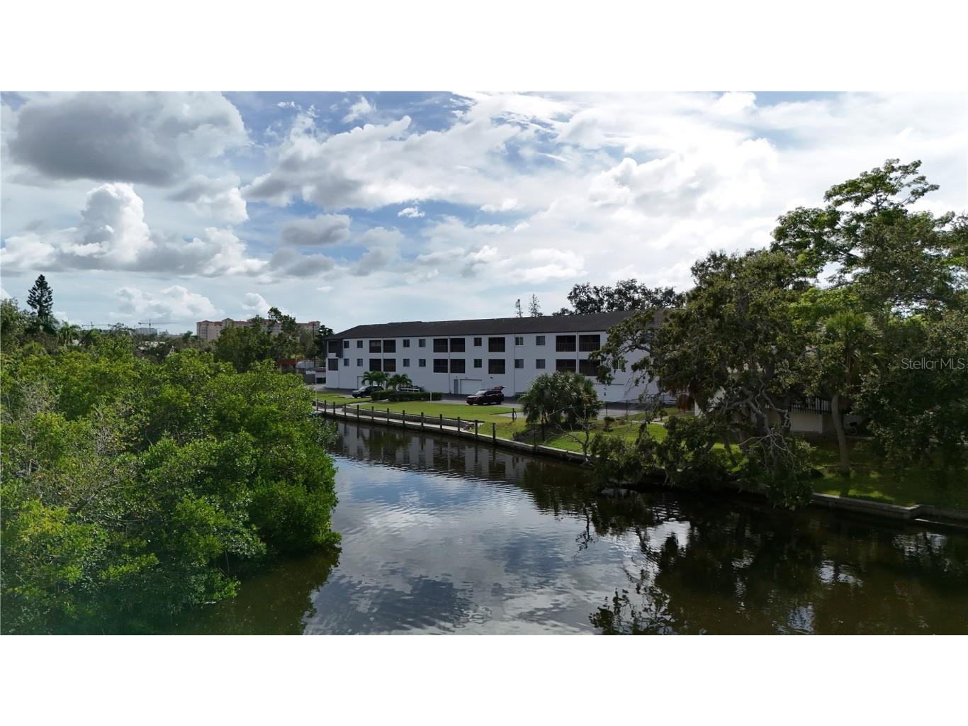2124 Tamiami Trail #204 Sarasota FL 34234 A4668627 image11