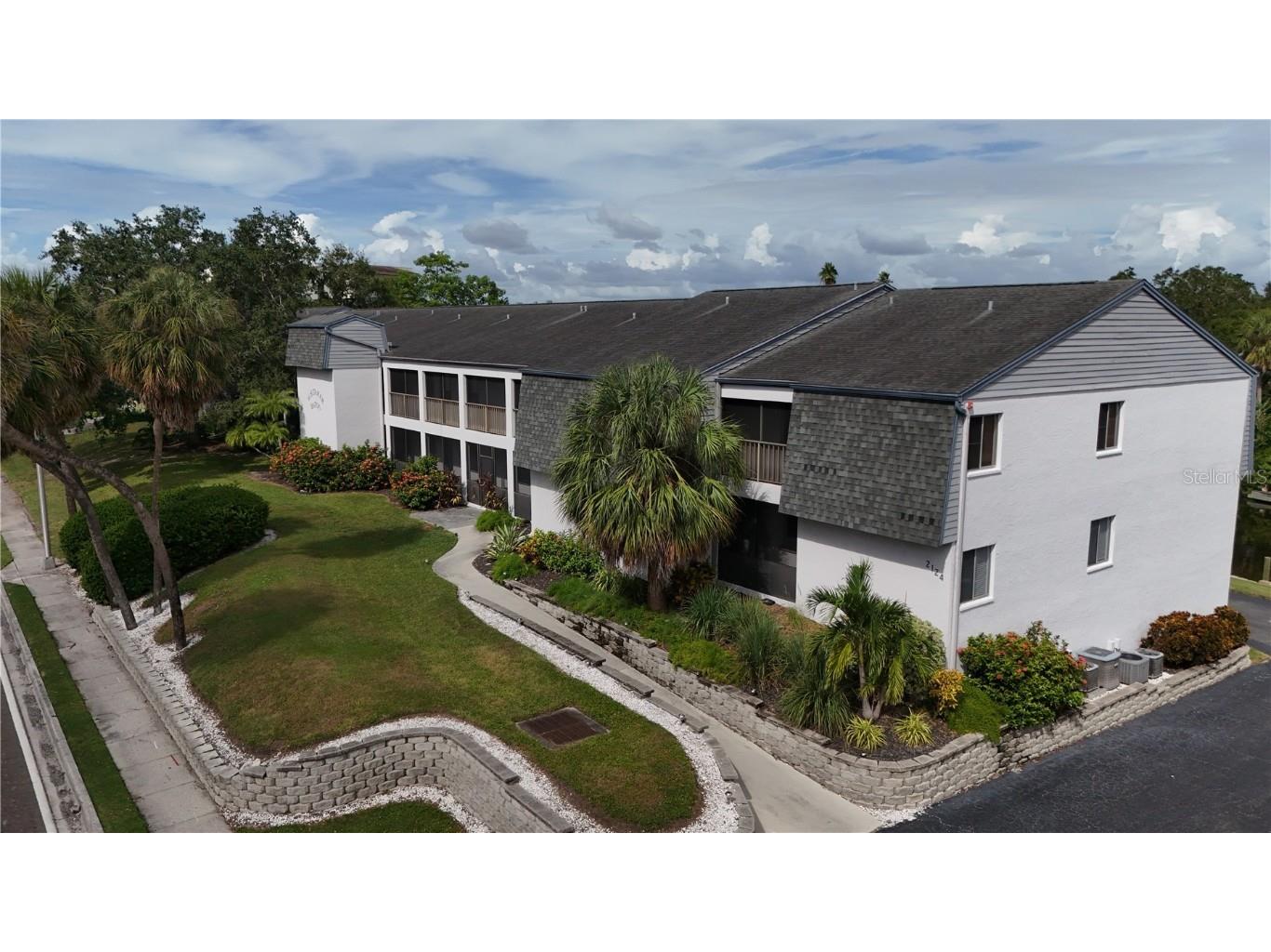 2124 Tamiami Trail #204 Sarasota FL 34234 A4668627 image2