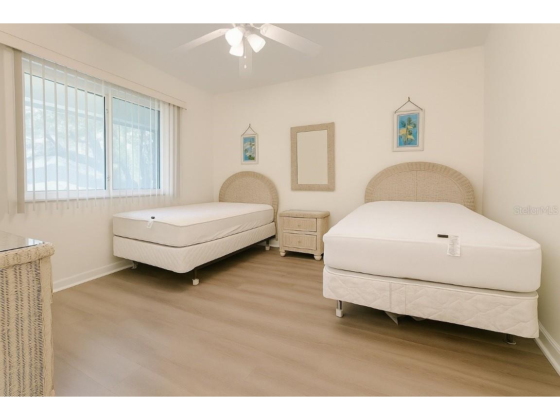 2124 Tamiami Trail #204 Sarasota FL 34234 A4668627 image7