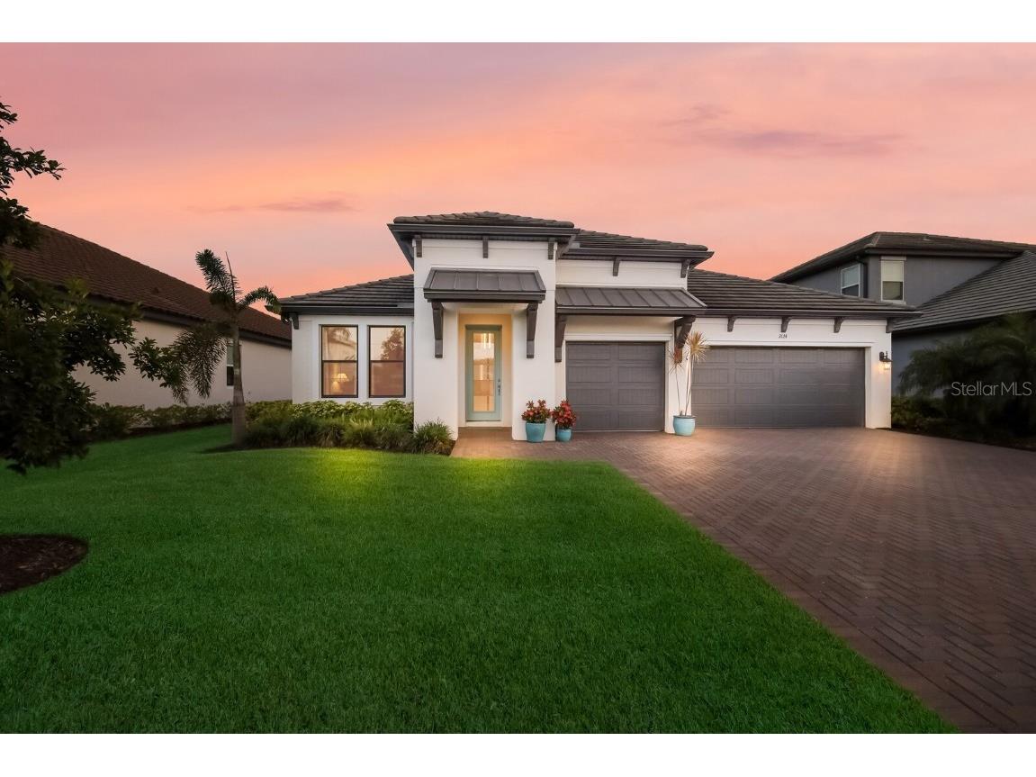 2124 Woodleaf Hammock Court Lakewood Ranch FL 34211 A4572758 image1