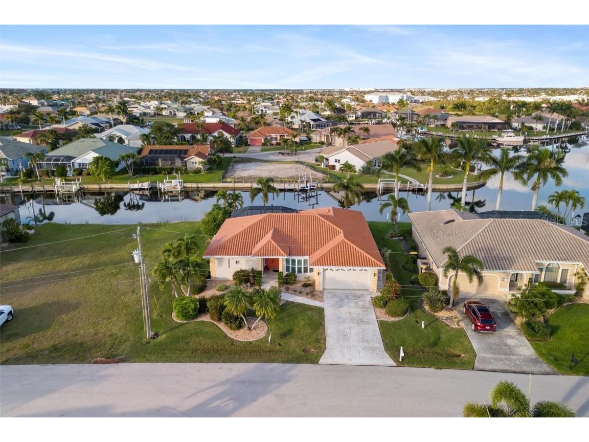 2124 Wyatt Circle Punta Gorda FL 33950 C7484711 image1