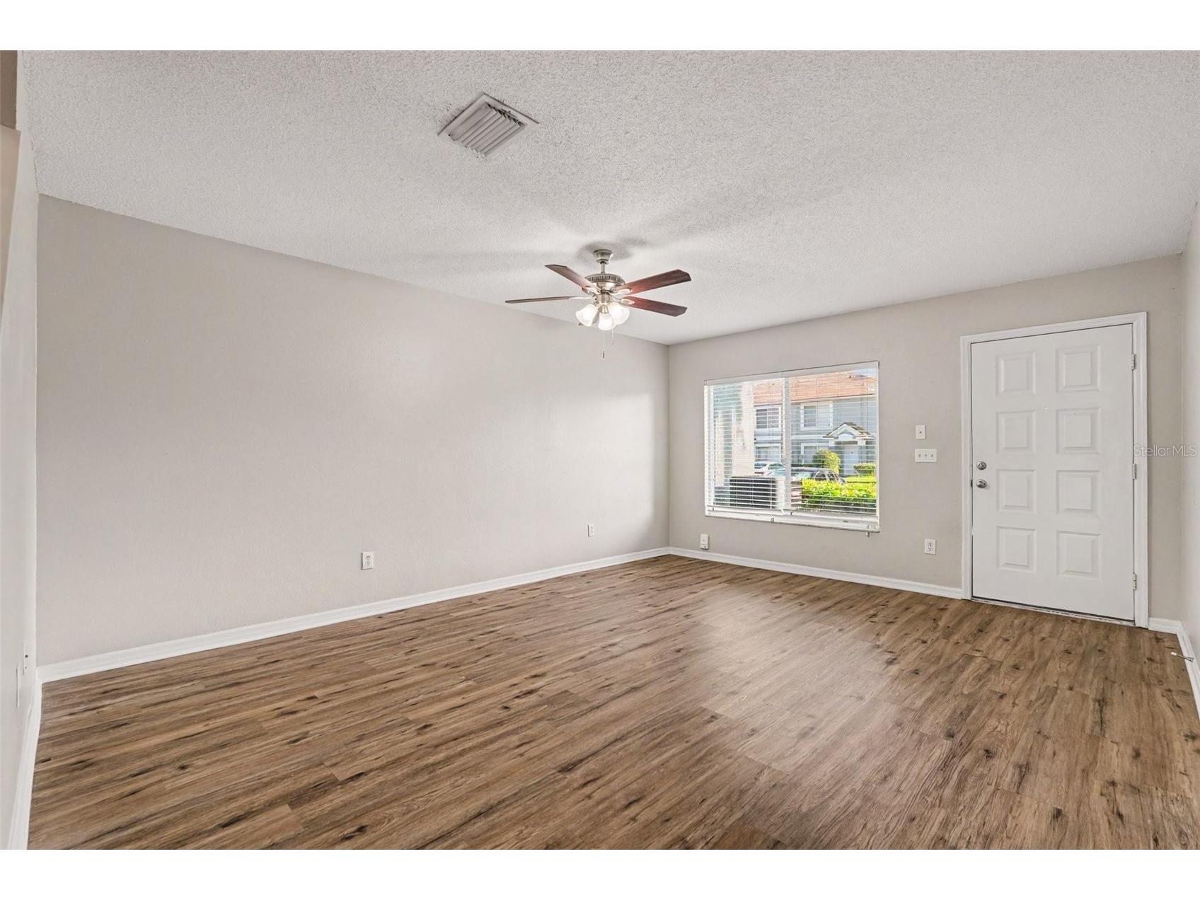 2125 Fluorshire Drive Brandon FL 33511 O6422862 image3