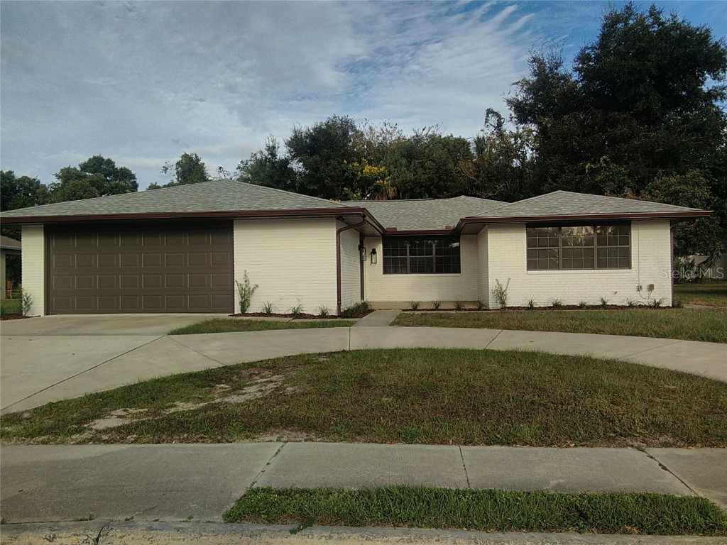 2125 N Normandy Boulevard Deltona FL 32725 V4938876 image1