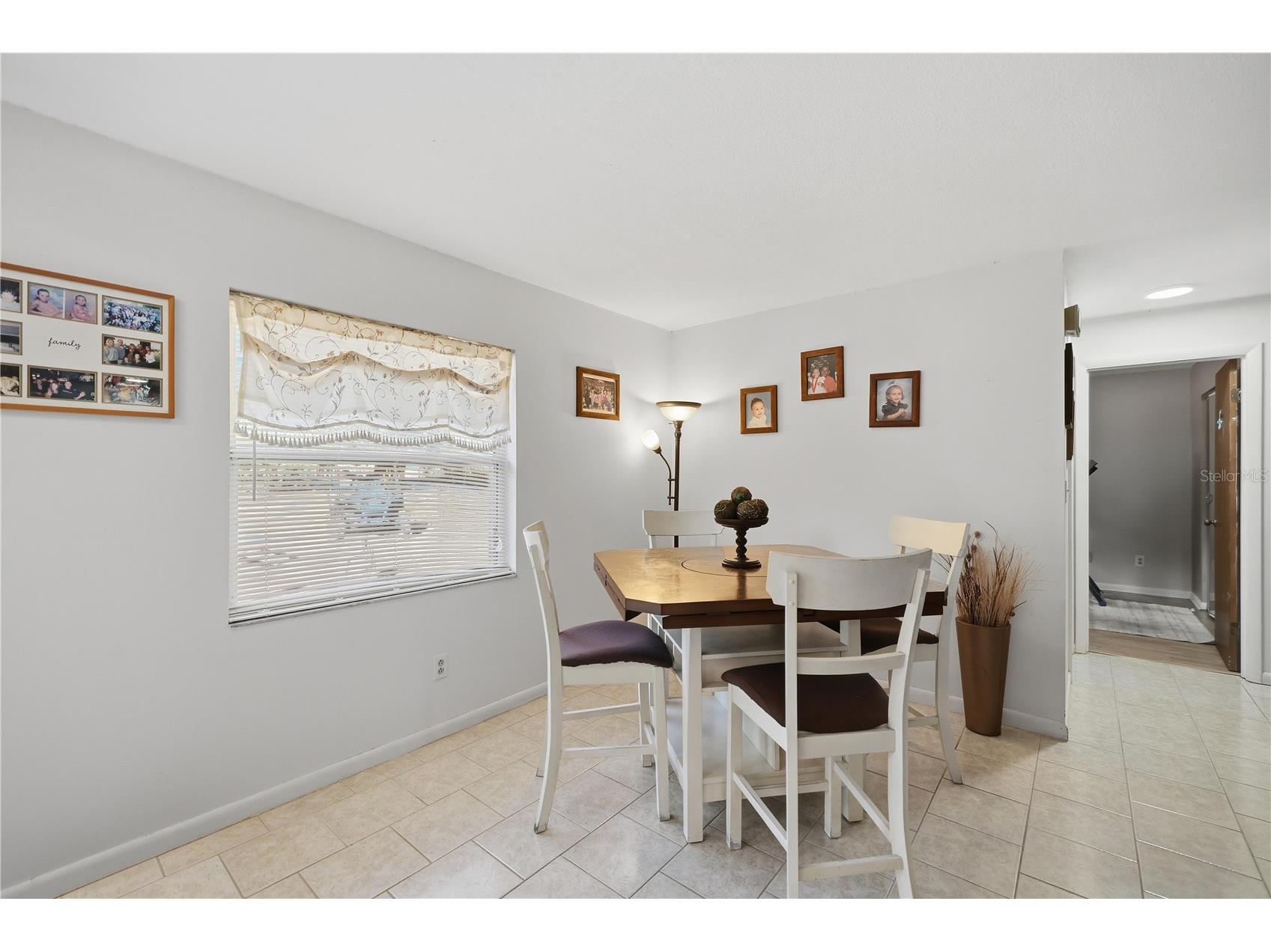 2125 NE 54th Street Ocala FL 34479 OM718316 image9