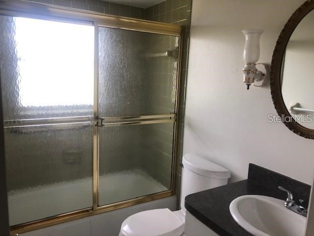 2125 Pueblo Circle #V-7 Sarasota FL 34231 A4682039 image9