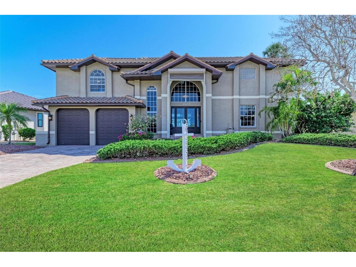 2125 Ryan Boulevard Punta Gorda FL 33950 - BERMUDA CANAL C7493315 image1