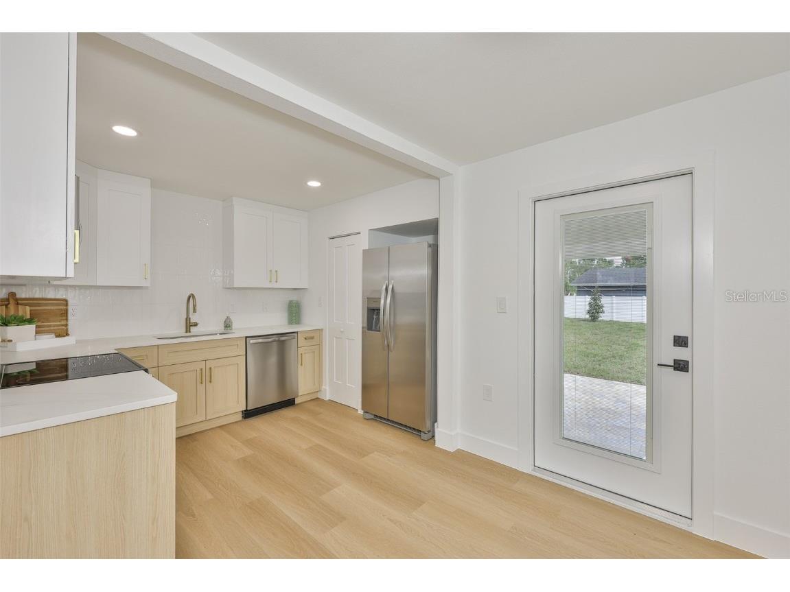 2125 W Ferris Avenue Tampa FL 33603 TB8436308 image10