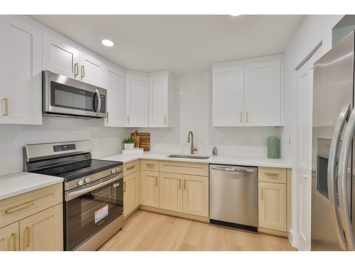 2125 W Ferris Avenue Tampa FL 33603 TB8436308 image12