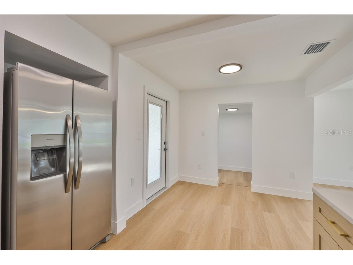 2125 W Ferris Avenue Tampa FL 33603 TB8436308 image15