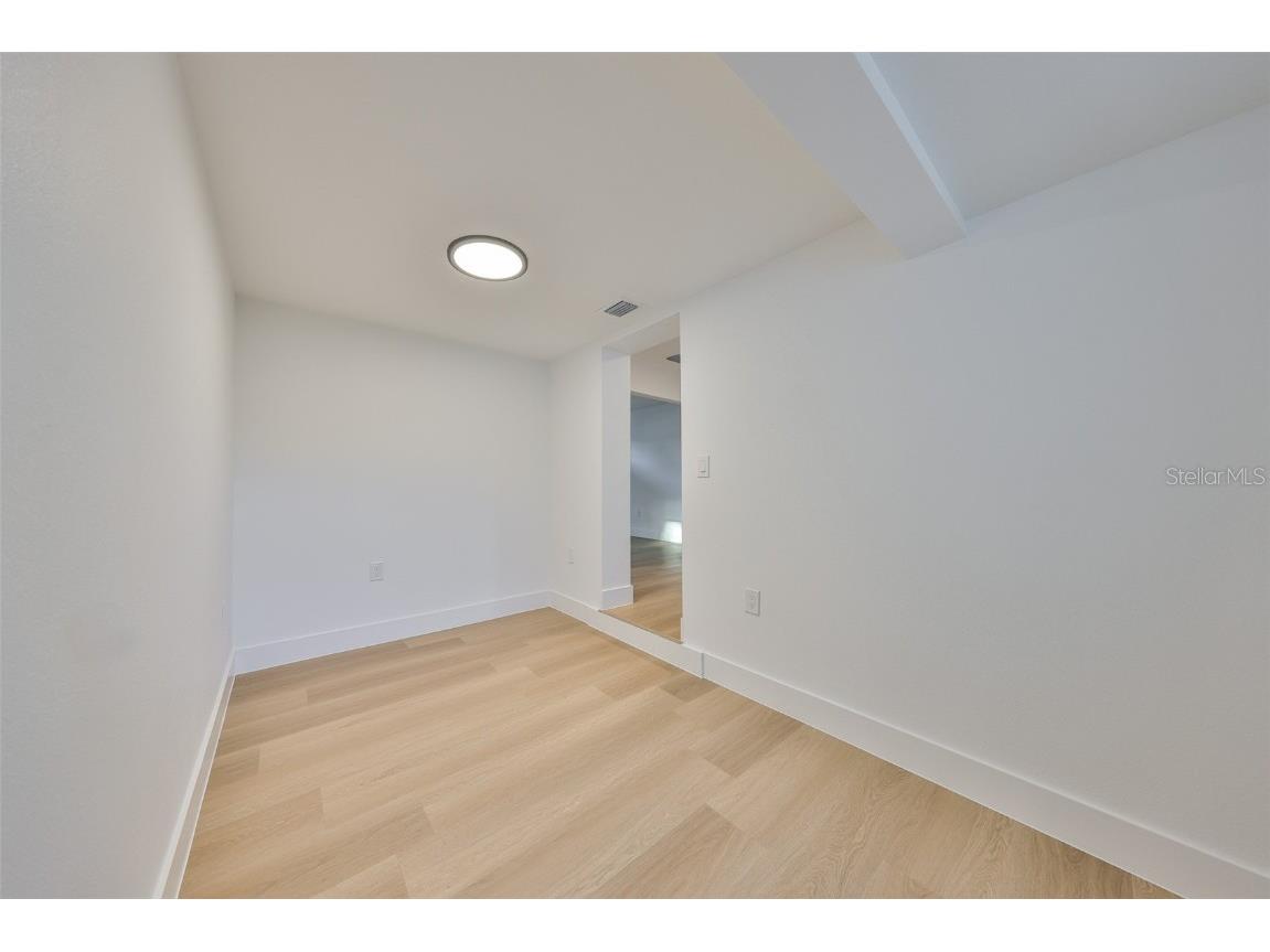 2125 W Ferris Avenue Tampa FL 33603 TB8436308 image19