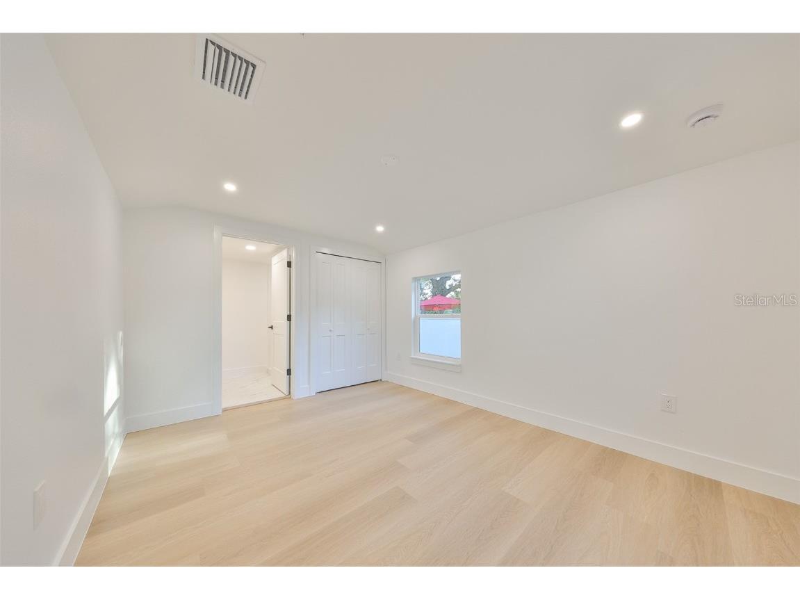 2125 W Ferris Avenue Tampa FL 33603 TB8436308 image21