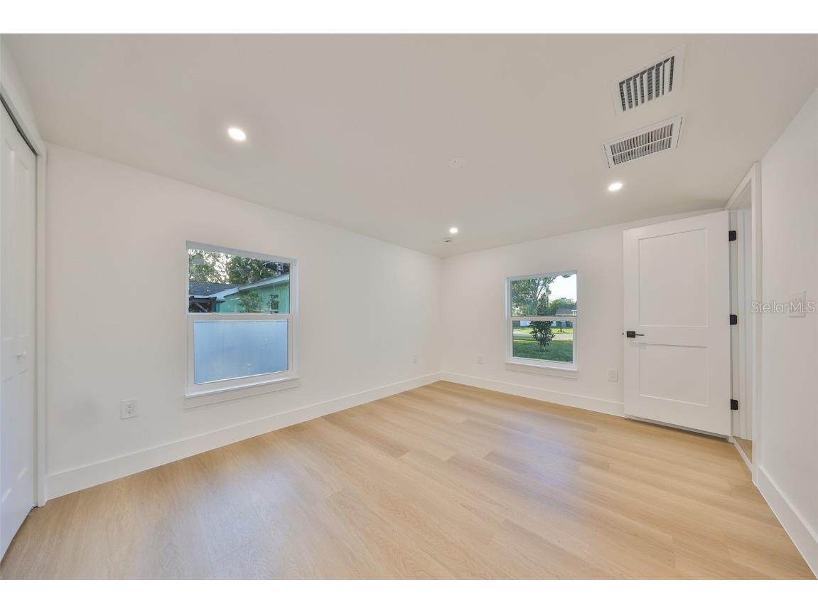 2125 W Ferris Avenue Tampa FL 33603 TB8436308 image22