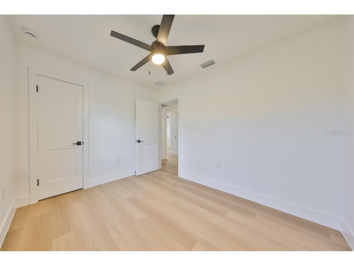 2125 W Ferris Avenue Tampa FL 33603 TB8436308 image27