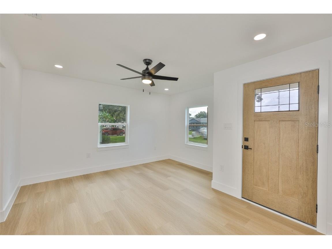 2125 W Ferris Avenue Tampa FL 33603 TB8436308 image6