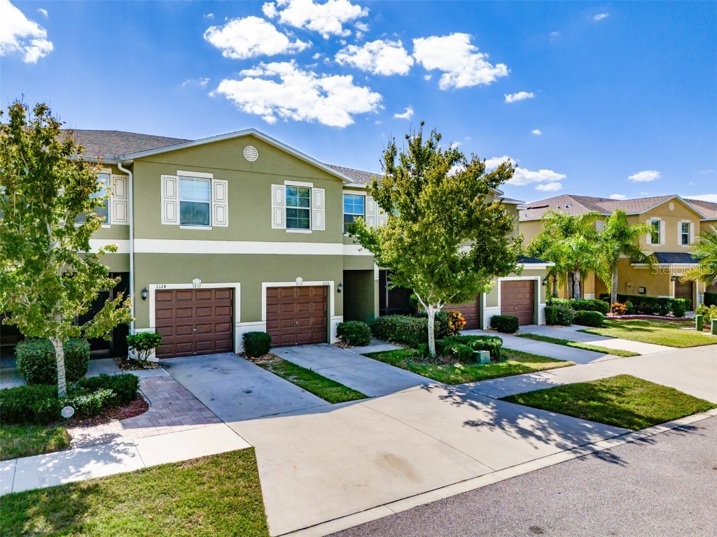 2126 Golden Falcon Drive Ruskin FL 33570 T3482604 image1