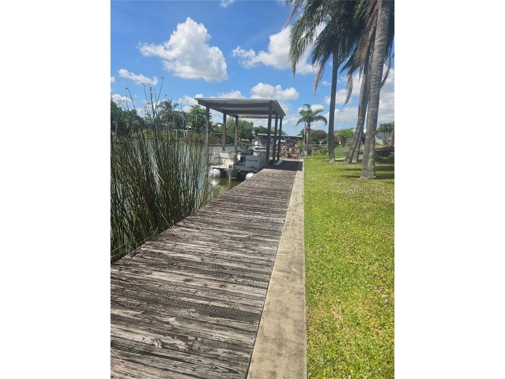 2126 SE 35th Lane Okeechobee FL 34974 - CANAL OFF TAYLOR CREEK OK225081 image1