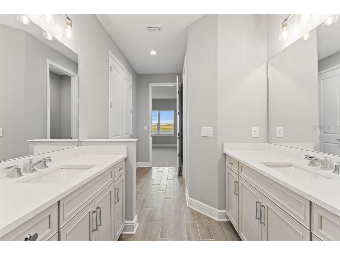 2126 Sylvester Palm Lane Bradenton FL 34212 TB8456381 image14