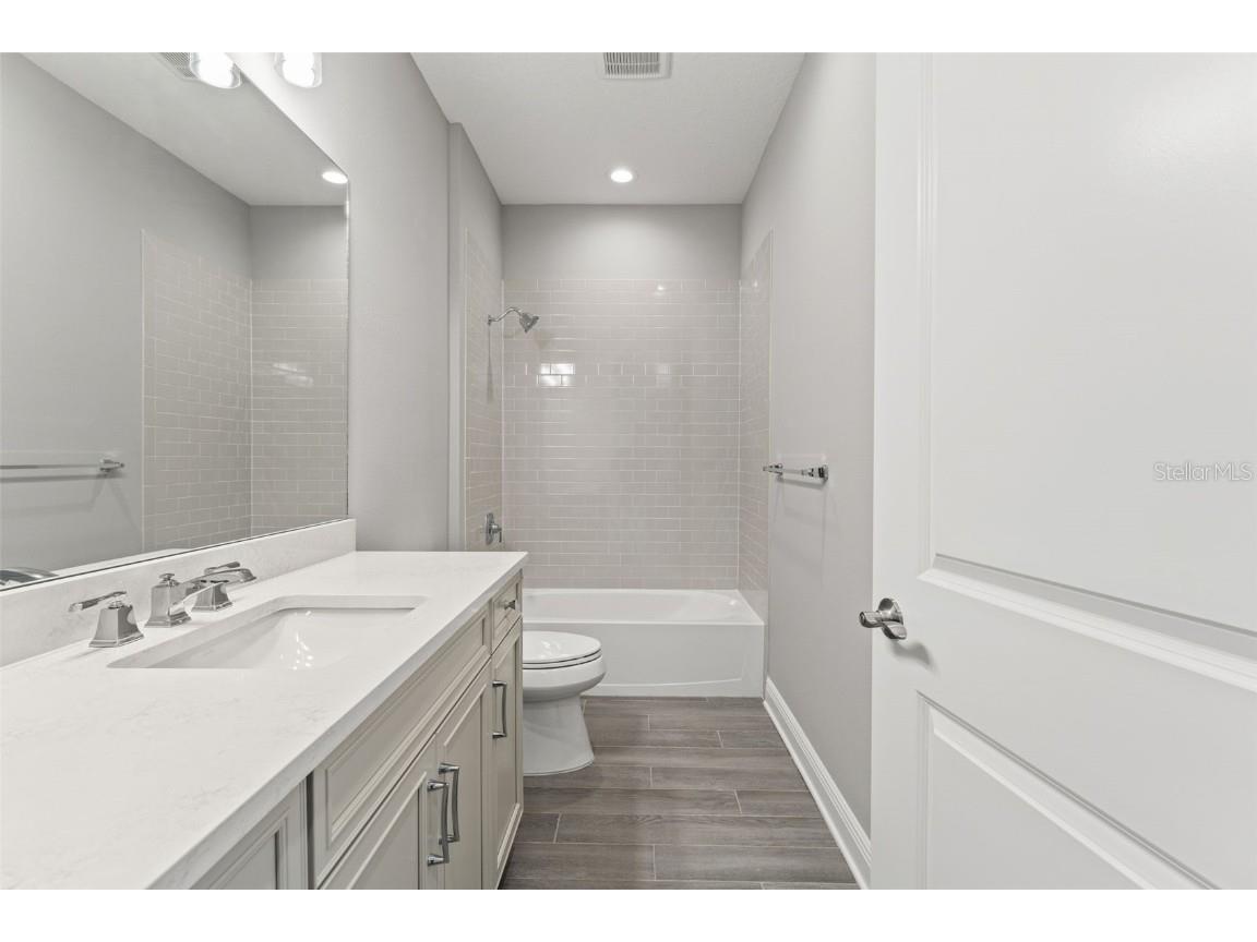 2126 Sylvester Palm Lane Bradenton FL 34212 TB8456381 image22