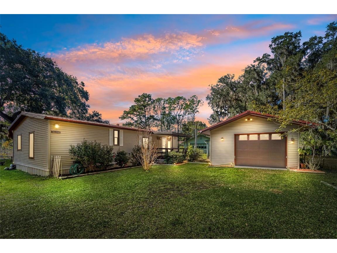 21260 & 21280 NE 146th Place Fort Mc Coy FL 32134 TB8448113 image1