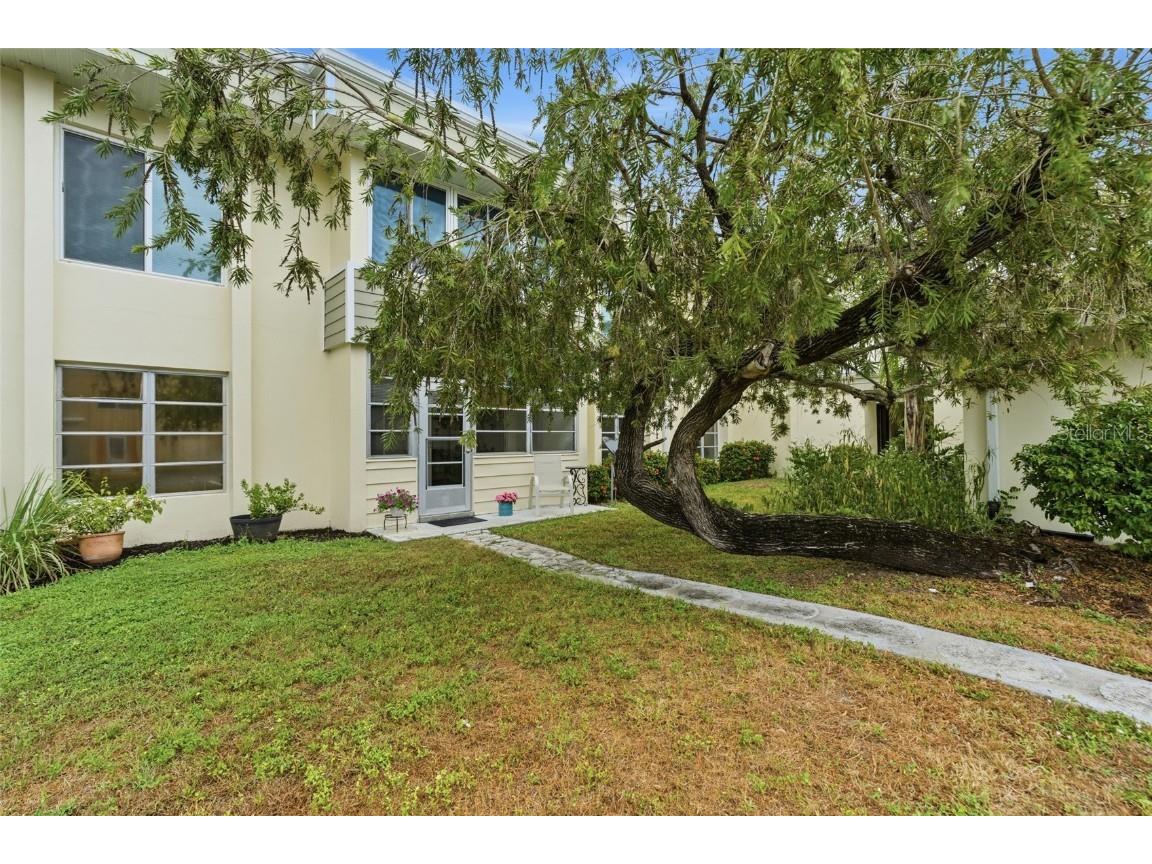 21267 Gertrude Avenue #109 Port Charlotte FL 33952 C7516878 image3