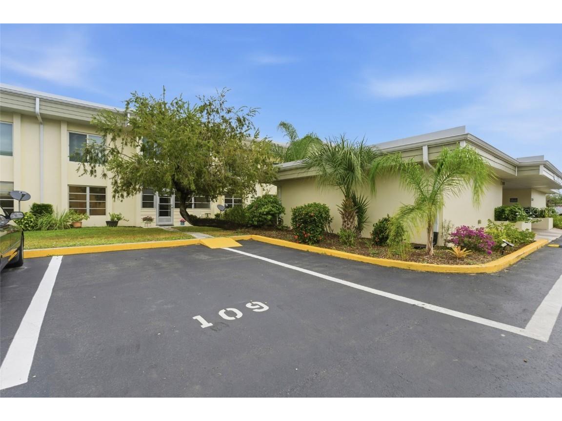 21267 Gertrude Avenue #109 Port Charlotte FL 33952 C7516878 image32