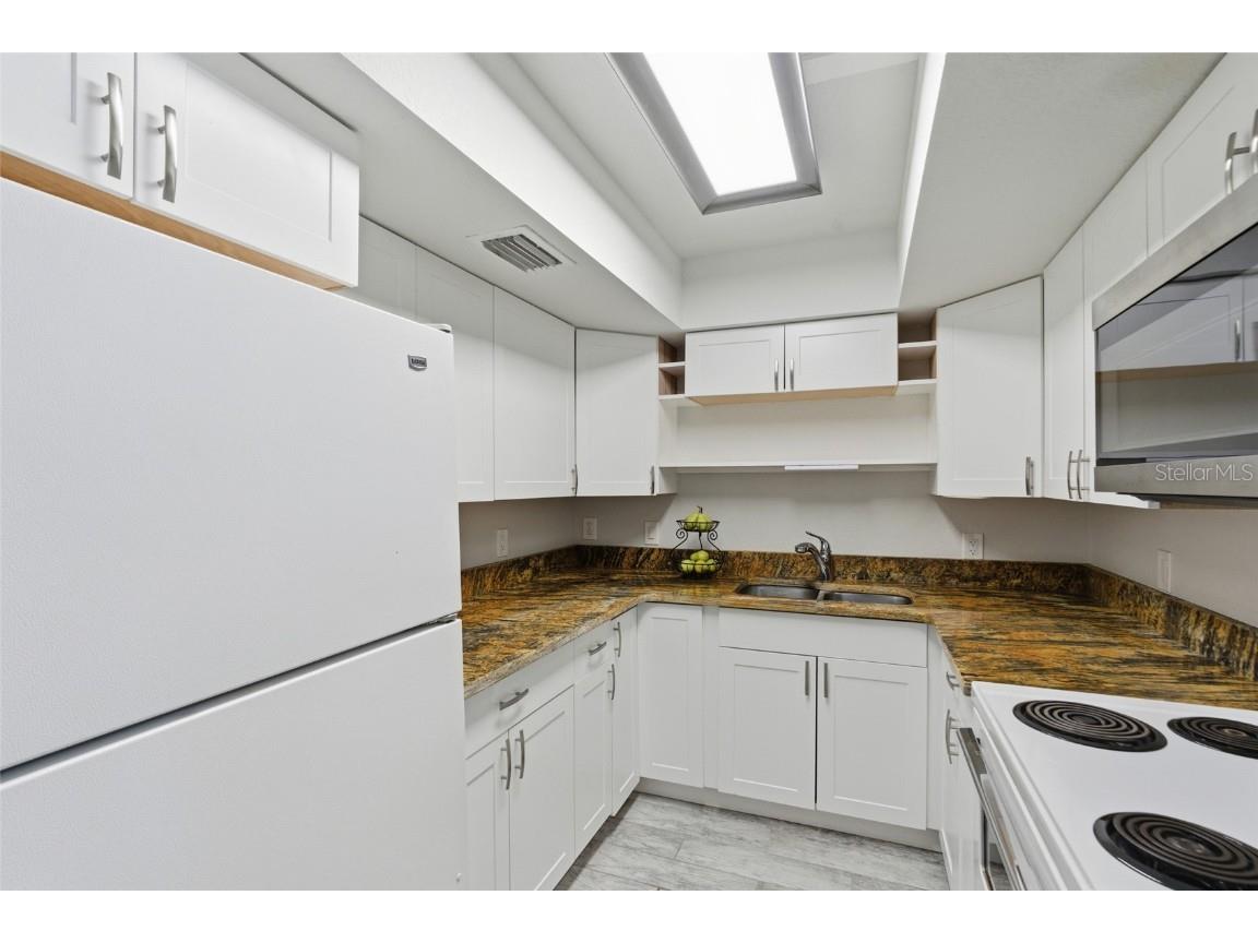 21267 Gertrude Avenue #109 Port Charlotte FL 33952 C7516878 image9