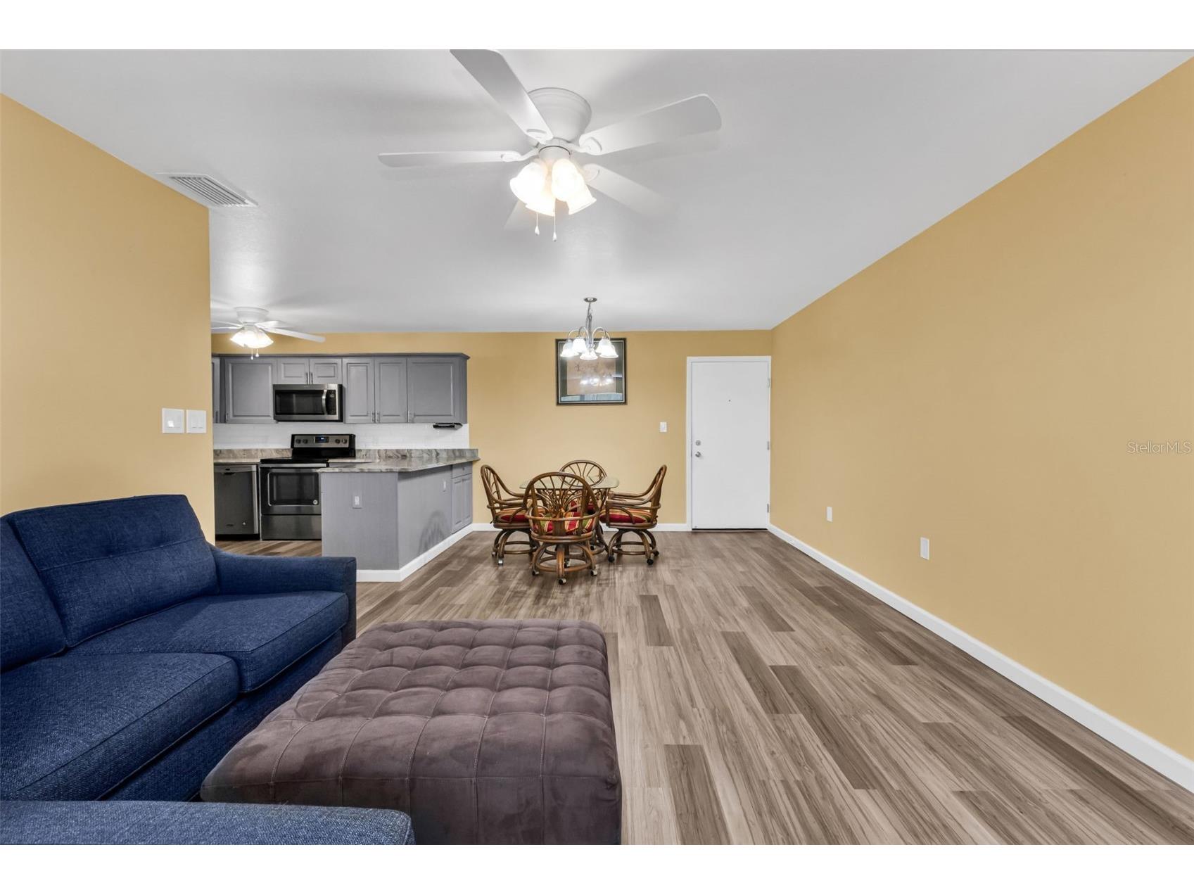 21267 Gertrude Avenue #212 Port Charlotte FL 33952 C7518337 image11