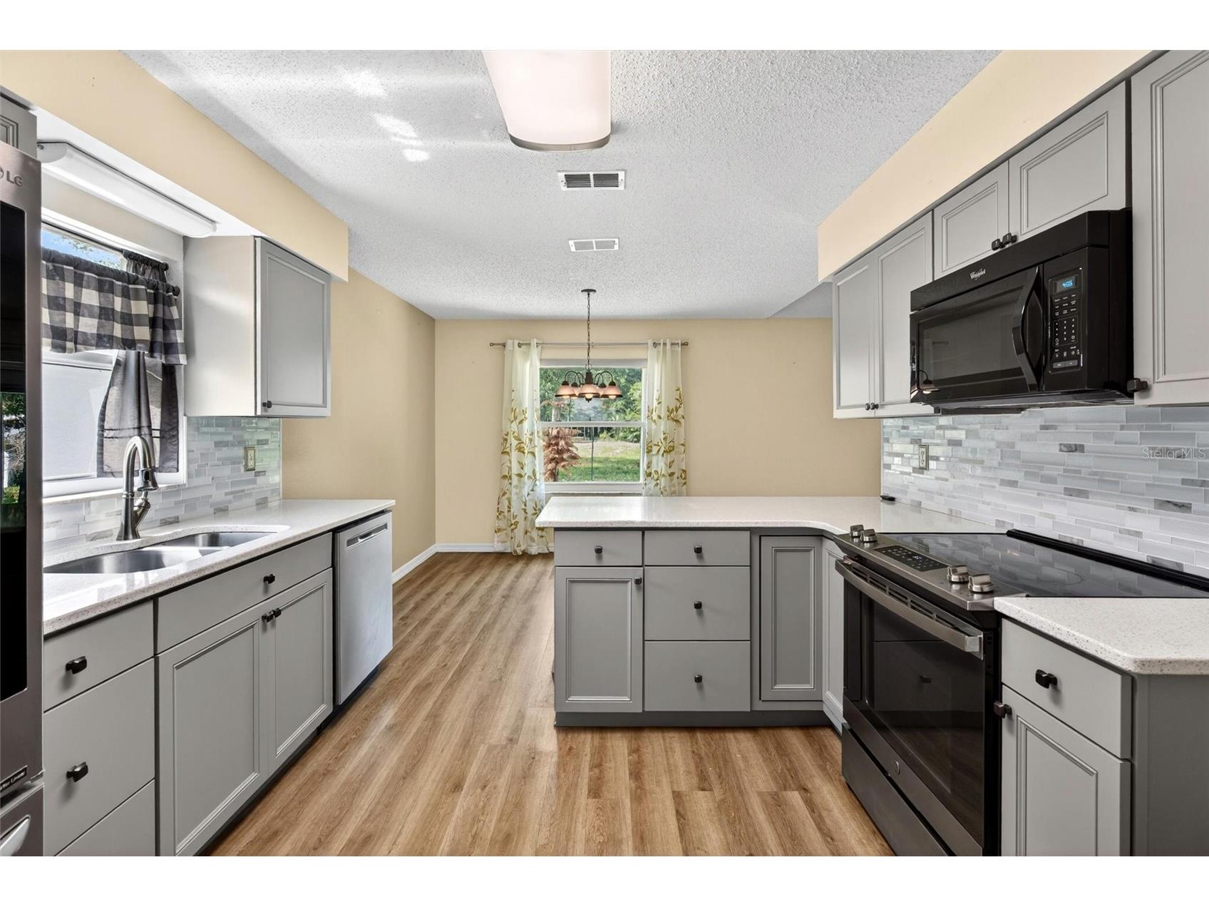 2127 King Richards Court Orange City FL 32763 V4949357 image14
