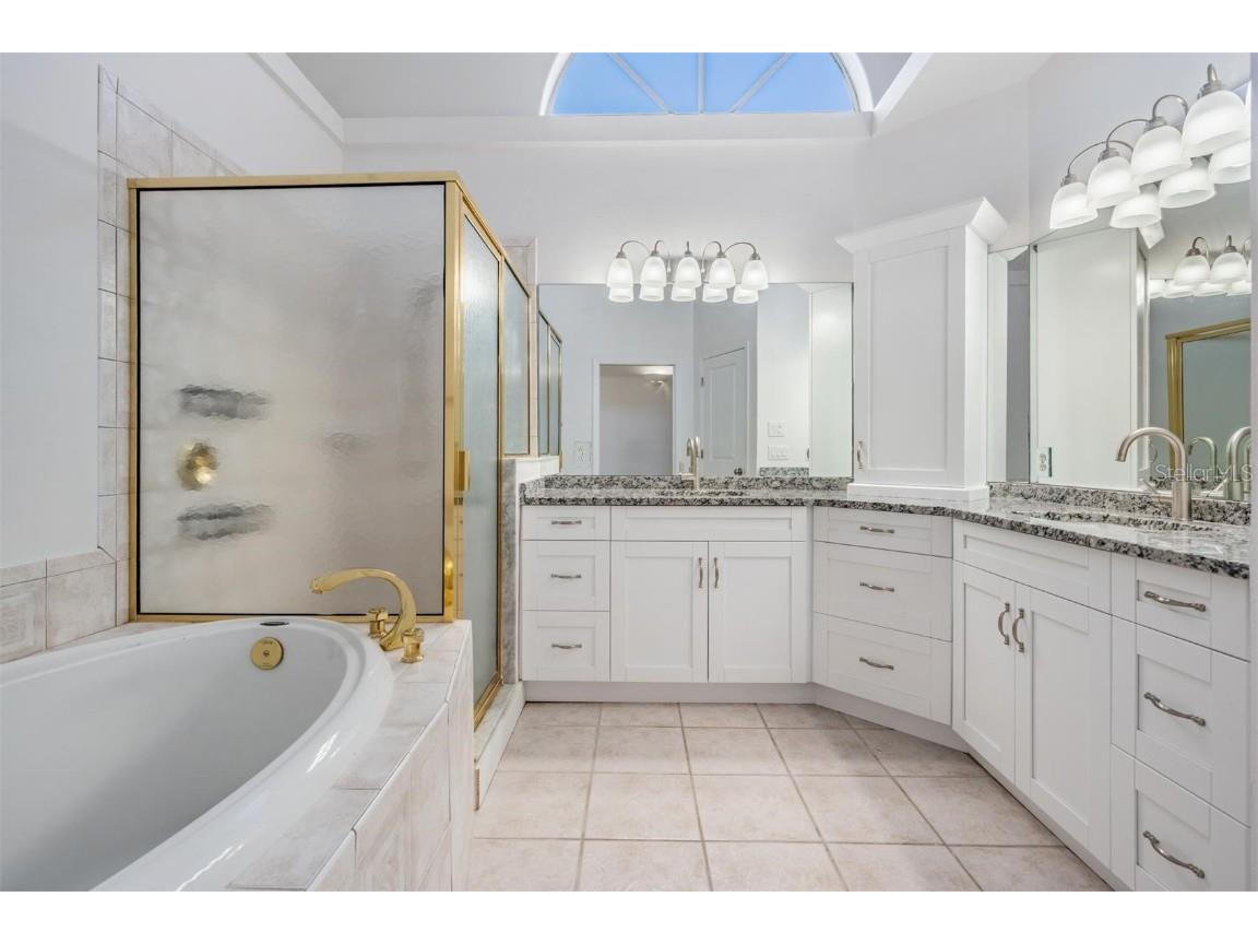 2127 Lagoon Drive Dunedin FL 34698 TB8402530 image17