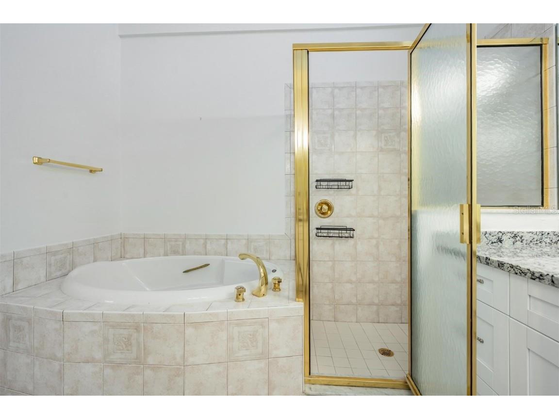 2127 Lagoon Drive Dunedin FL 34698 TB8402530 image18