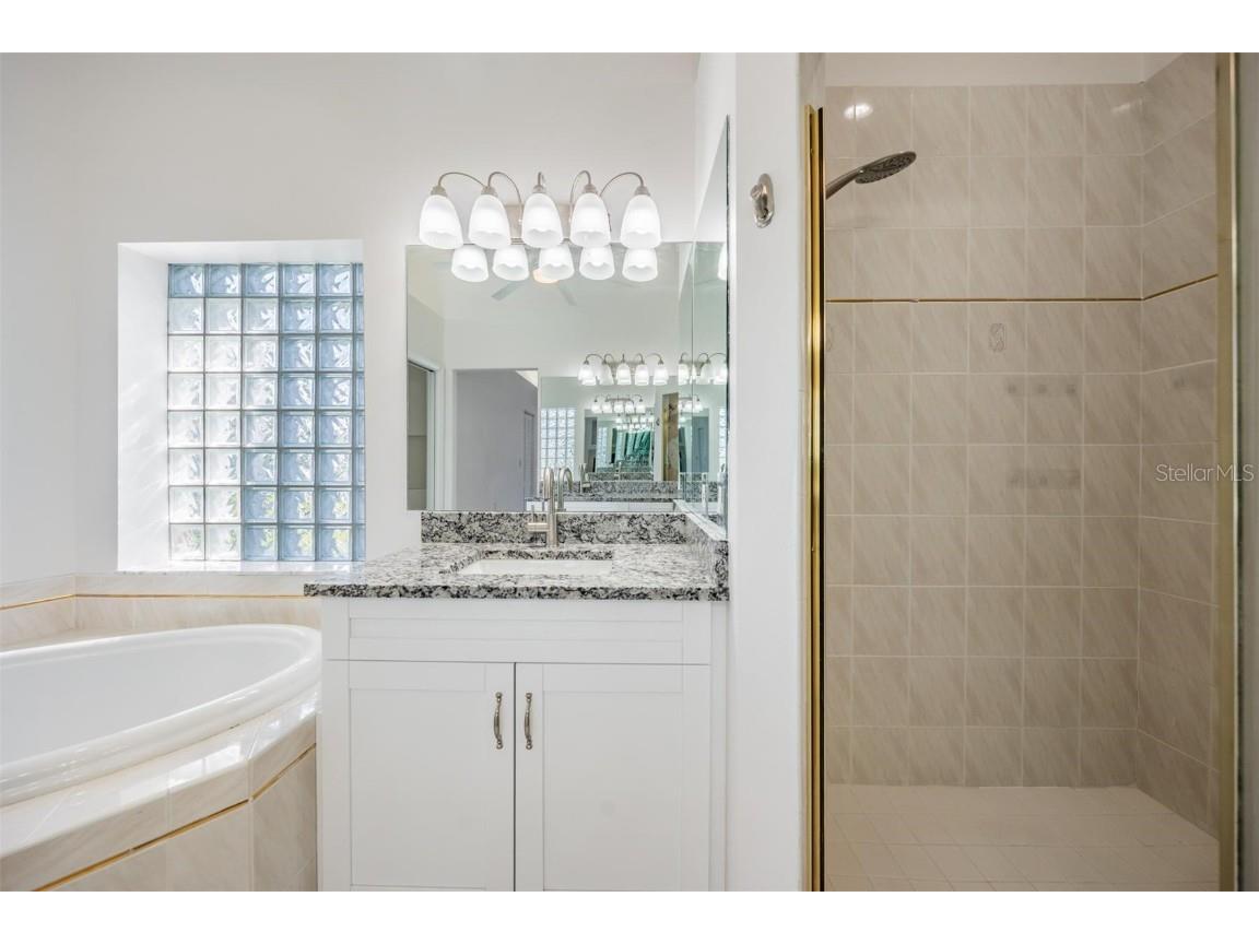 2127 Lagoon Drive Dunedin FL 34698 TB8402530 image20