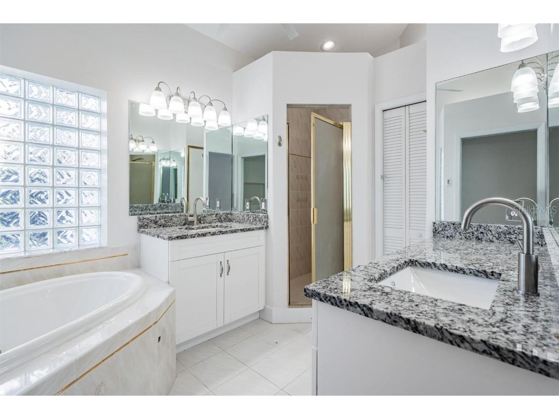 2127 Lagoon Drive Dunedin FL 34698 TB8402530 image22