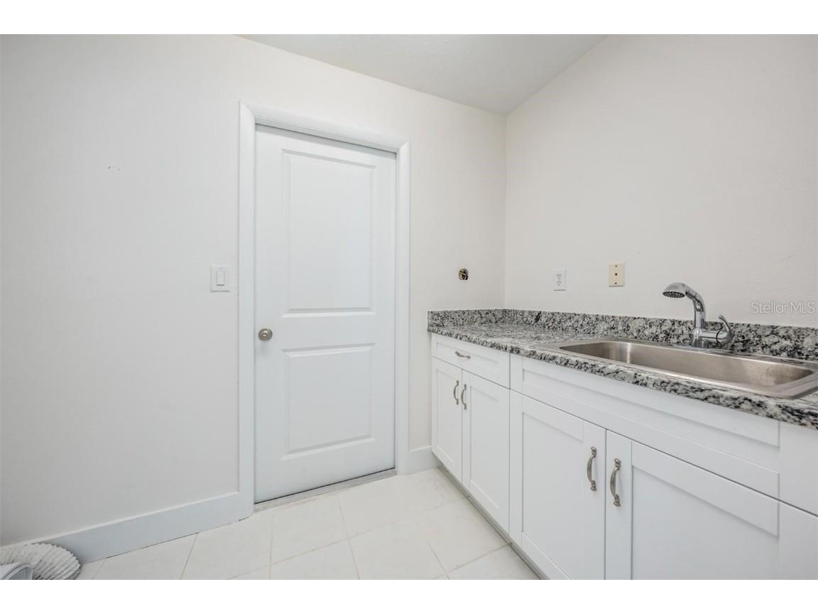 2127 Lagoon Drive Dunedin FL 34698 TB8402530 image24