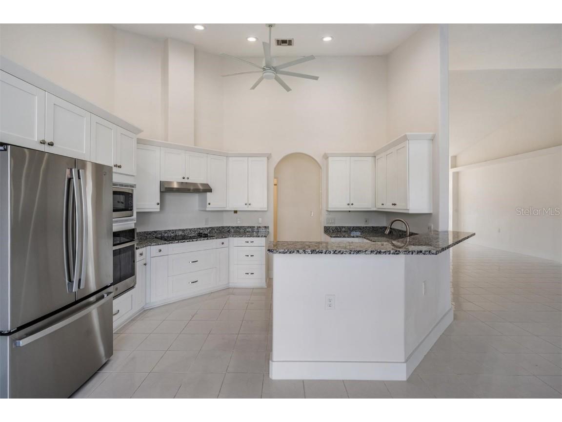 2127 Lagoon Drive Dunedin FL 34698 TB8402530 image8